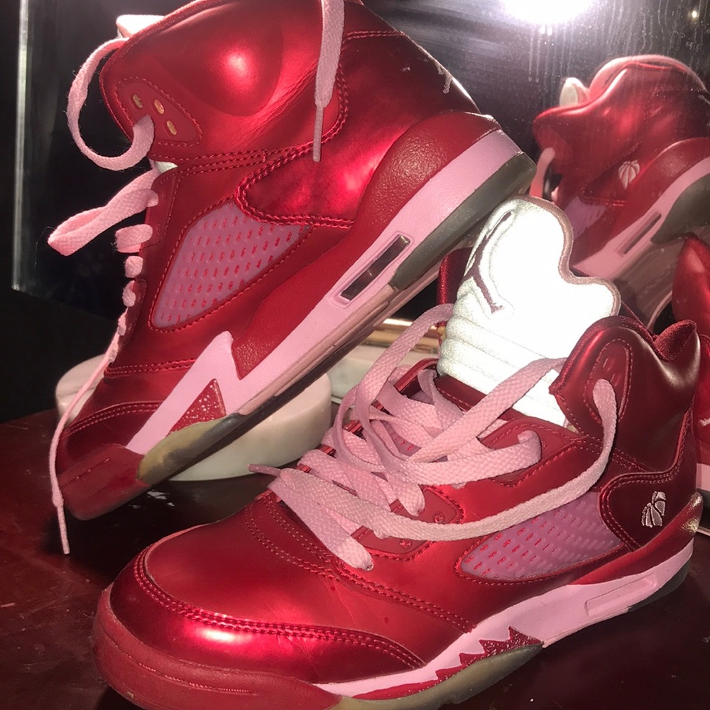 Shoes - Picture 2 of 4